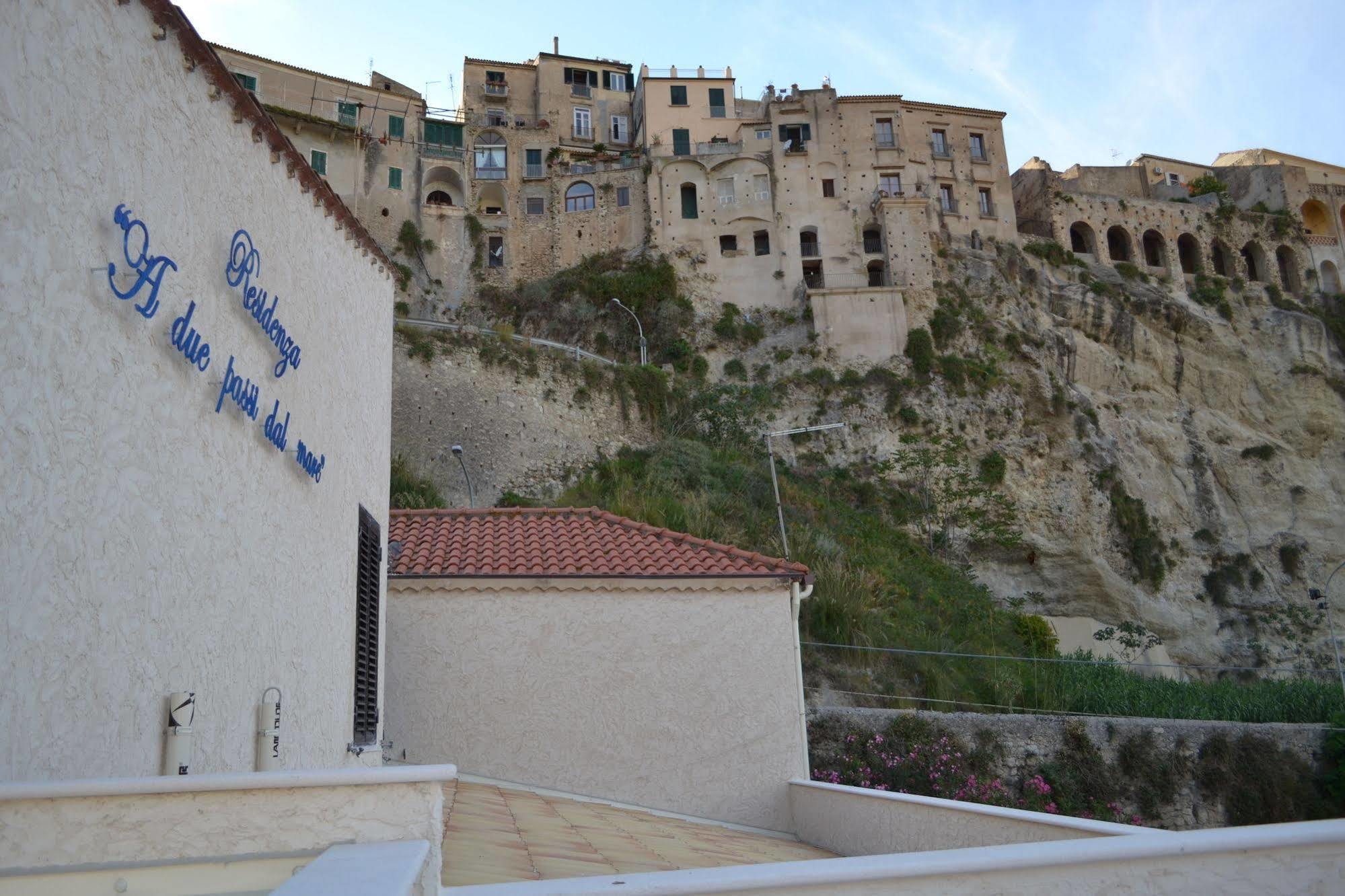 Residenza A Due Passi Dal Mare Hotel Tropea Kültér fotó