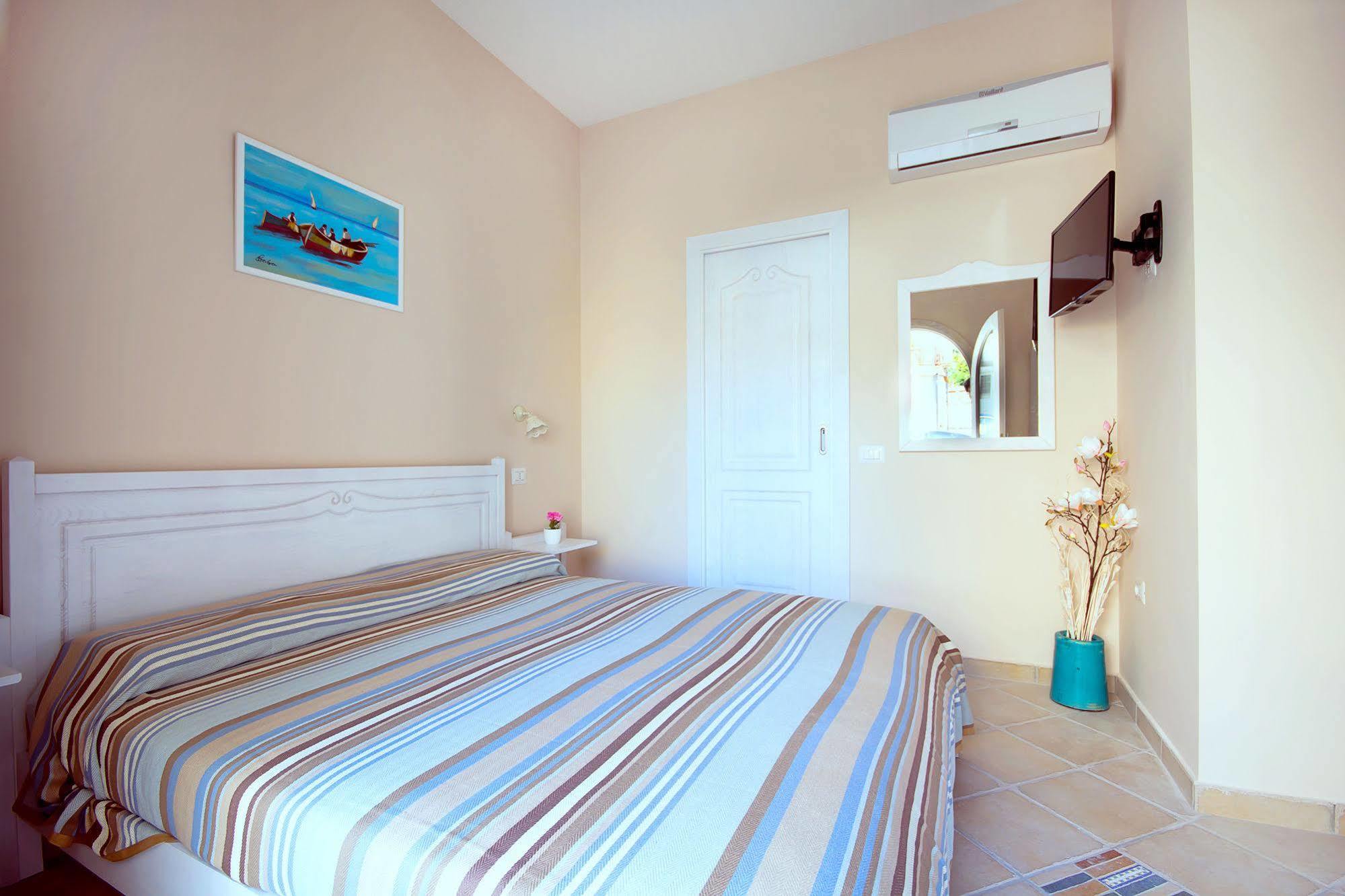 Residenza A Due Passi Dal Mare Hotel Tropea Kültér fotó