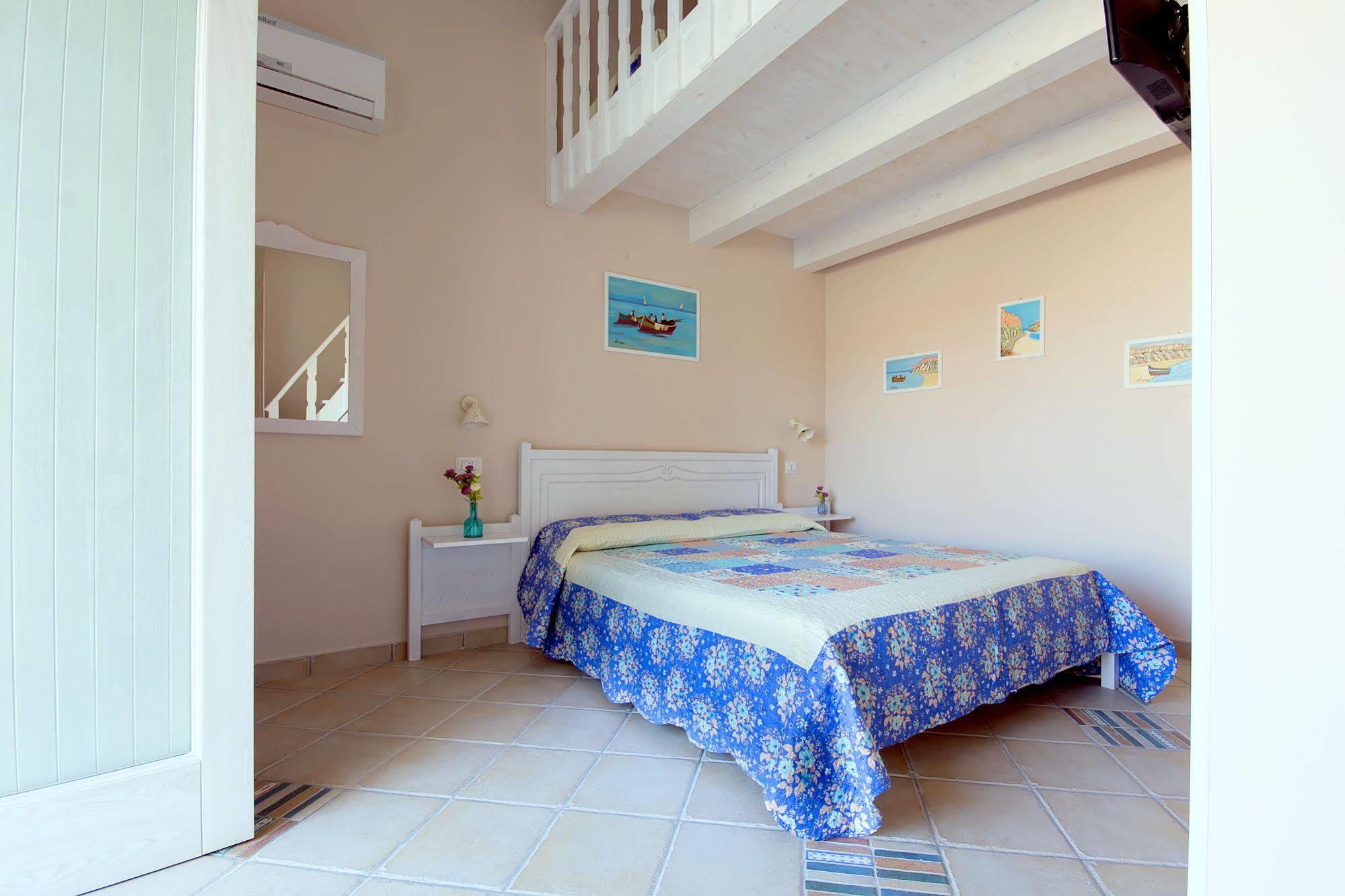 Residenza A Due Passi Dal Mare Hotel Tropea Kültér fotó